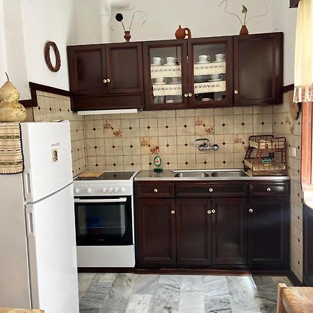 Partarolos Traditional House Aperathos Экстерьер фото