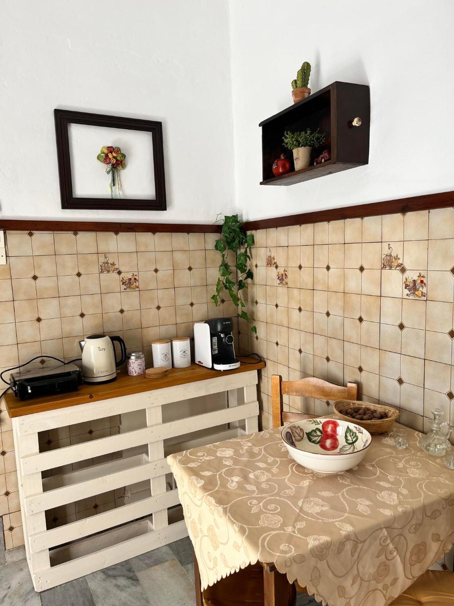 Partarolos Traditional House Aperathos Экстерьер фото